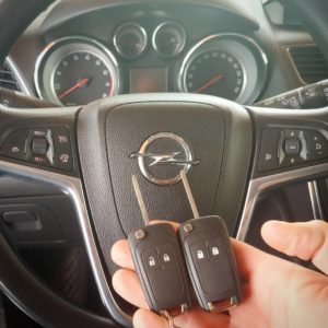 dorabianie kluczy samochodowych